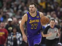 湖人爆发新星，东契奇刷新纪录，复出首战轰40分球队迎来希望！