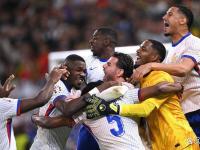 包含德罗巴在法国队比赛中出色防守，战术调整引发热议！的词条