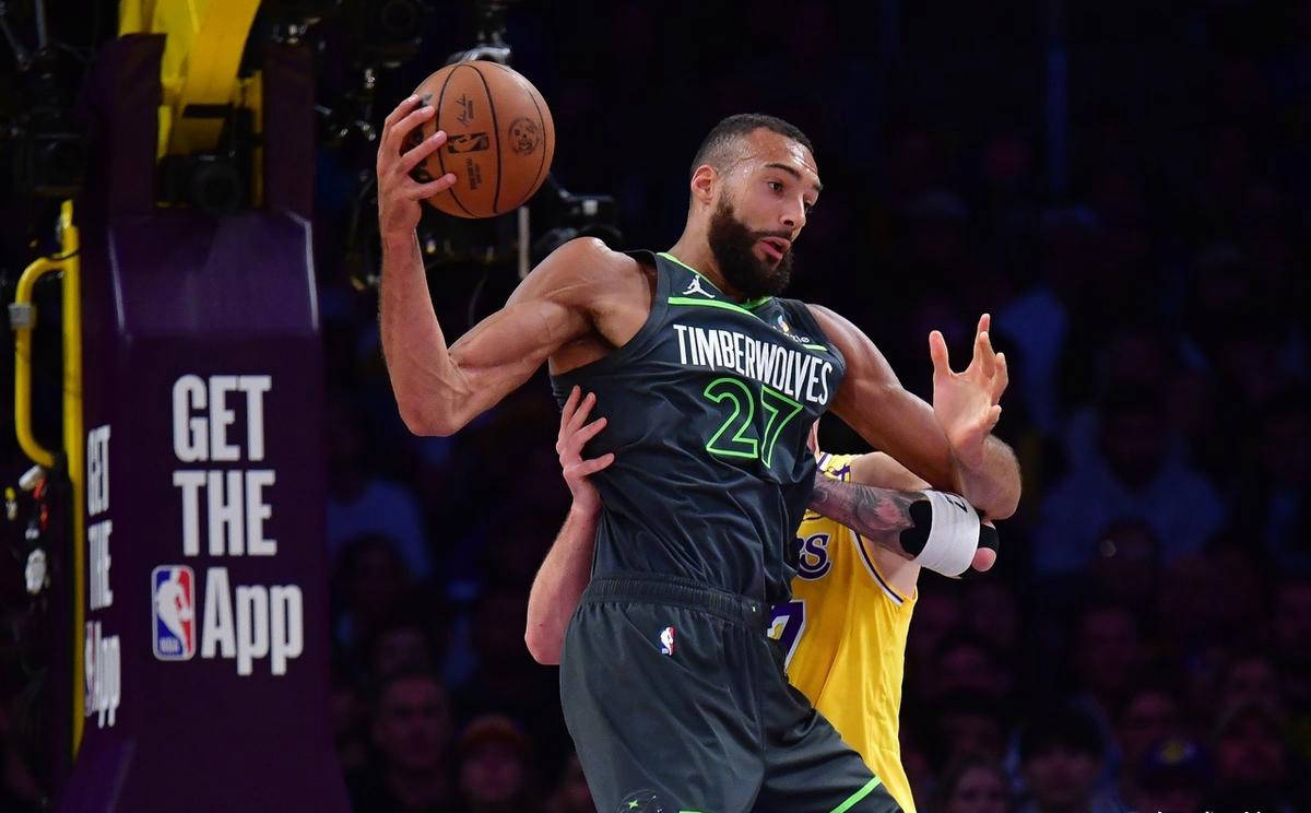 CBA季后赛决赛爆出冷门!圣安东尼奥马刺横扫圣安东尼奥马刺,争冠形势突变的简单介绍 CBA季后赛决赛爆出冷门!圣安东尼奥马刺横扫圣安东尼奥马刺,争冠形势突变的简单介绍